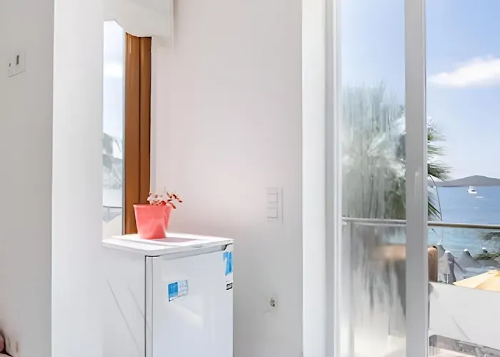 Seafront 汽车旅馆 博德鲁姆